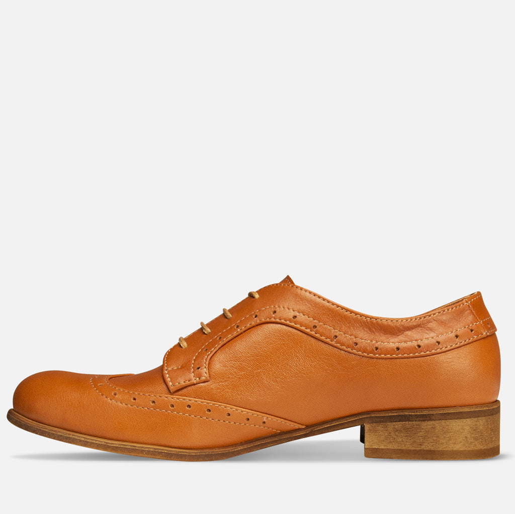 The 11 Best Women's Oxford Shoes and Derby Shoes of 2023